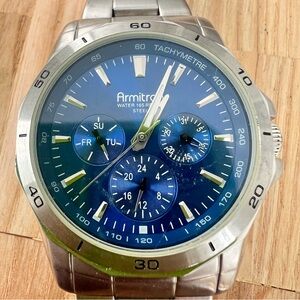 Armitron blue dial silver tone stainless steel men’s watch NEW BATTERY